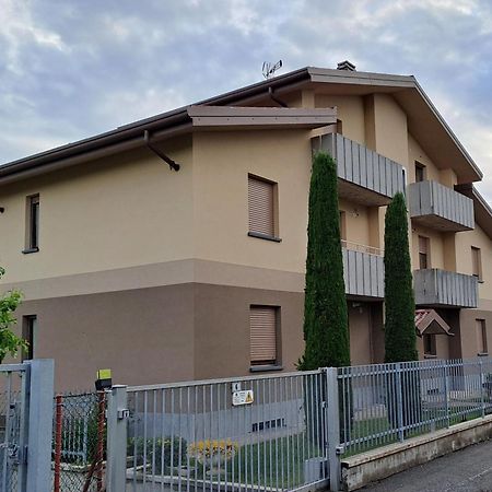 Colleoni'S Lodge Casa Vacanze Con 2 Appartamenti Verdellino Екстер'єр фото
